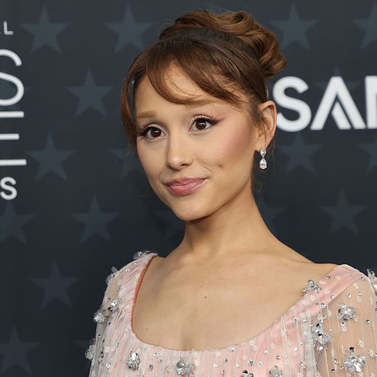 Ariana Grande exige a la Casa Blanca que deje de usar una de sus canciones en un video del ICE