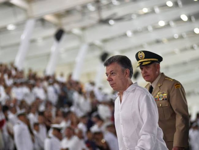 Armada ha incautado 54 toneladas de droga este año: Santos
