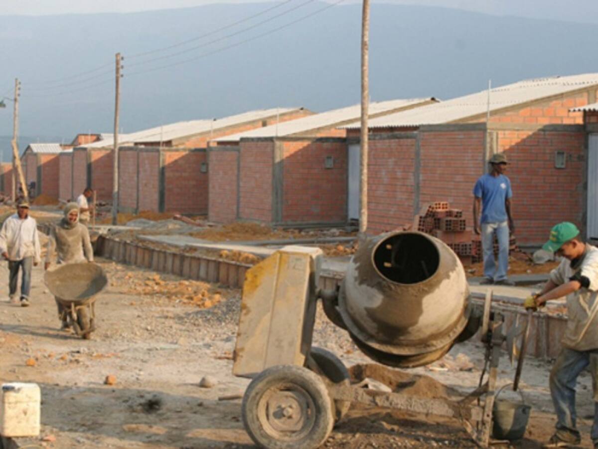 Gobierno destaca la construcción como generador de empleo en el país