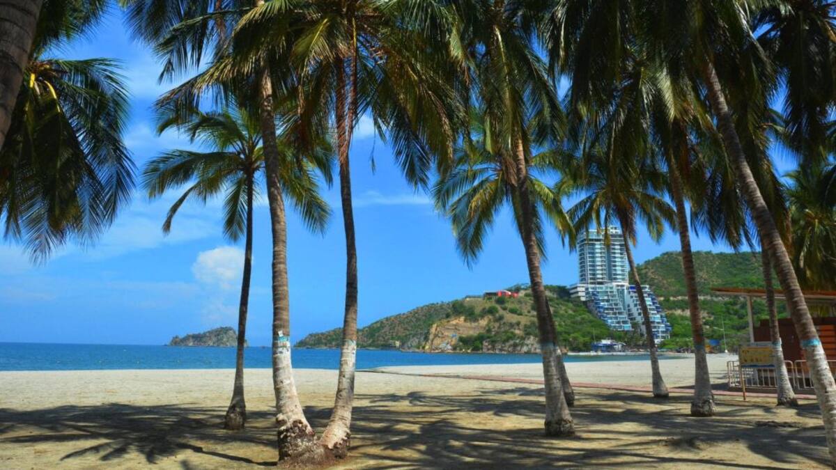Santa Marta espera 20.000 bañistas en playas en la semana de receso escolar