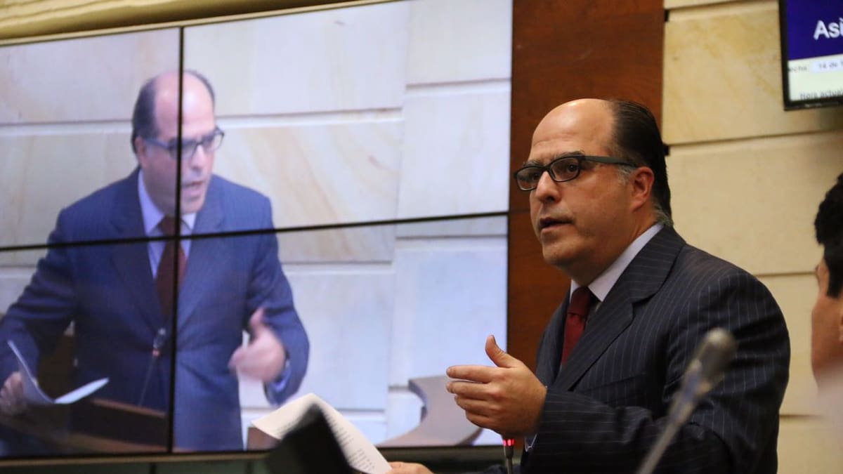 “Hay más de 23 personas fallecidas por represión”: Julio Borges, líder opositor venezolano