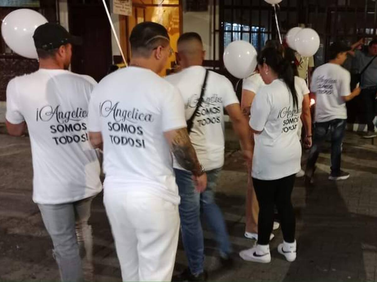 Con velatón familiares de joven asesinada en Montenegro, Quindío exigen justicia