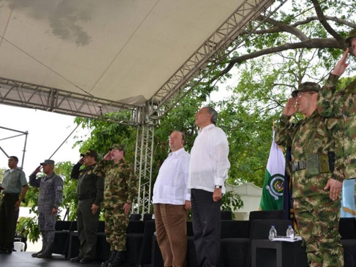 Un general de la República acompañará diálogos con el ELN