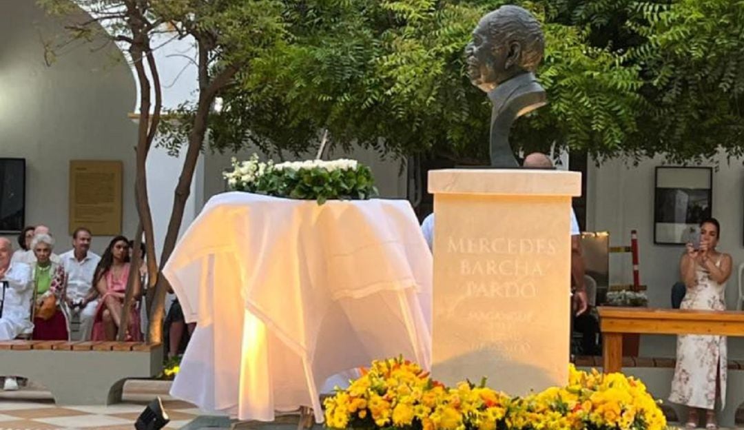 Hoy, los dos reposan en la paz, en la historia y en el calor de hogar que representó para la pareja la ciudad de Cartagena y el Claustro de la Merced.