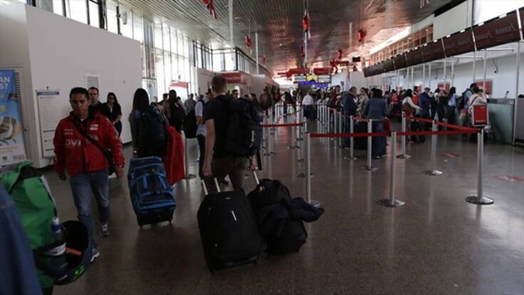 Unos 2.5 millones de pasajeros viajan en avión en Semana Santa en el país