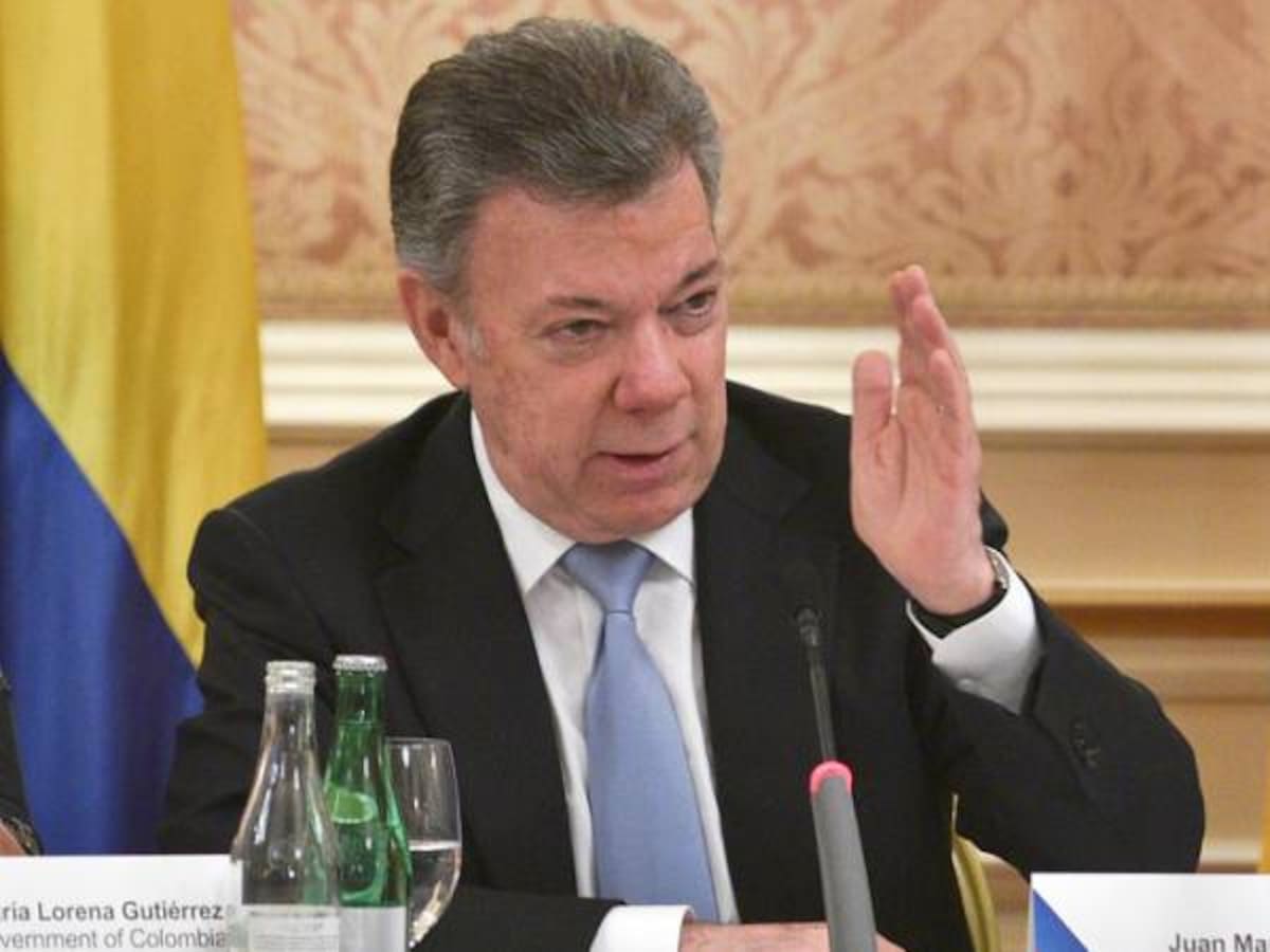 Hoy en día es difícil encontrar un político que diga la verdad: Santos