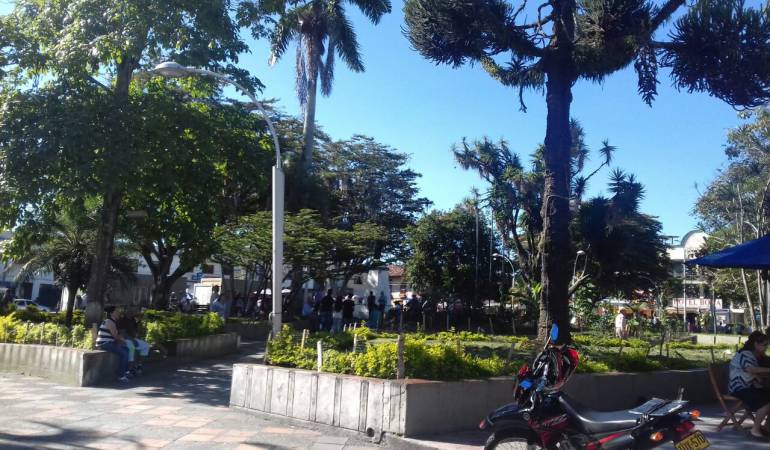 Parque Los Aborígenes de Armenia en días soleados