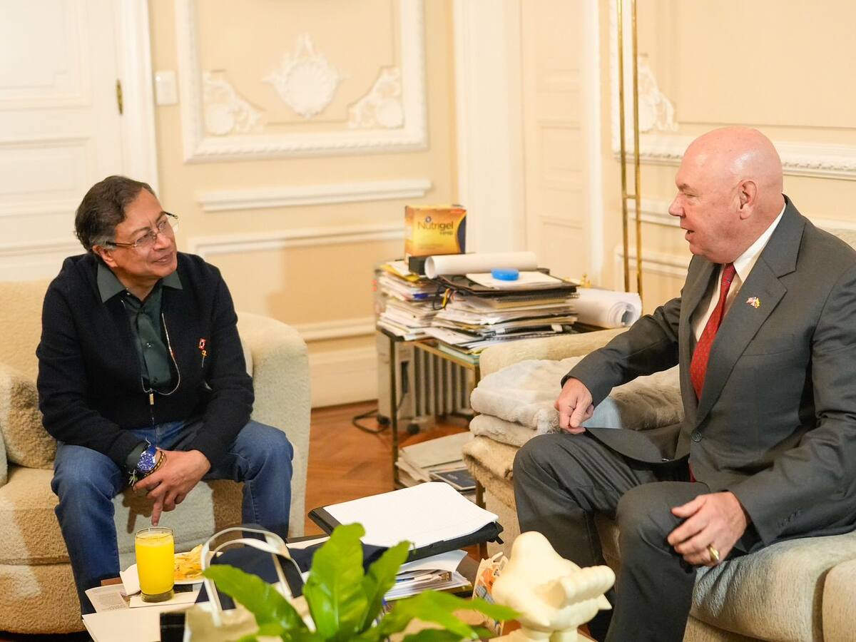 Presidente Petro se pronunció sobre salida de John McNamara: “lo despediremos como amigo”