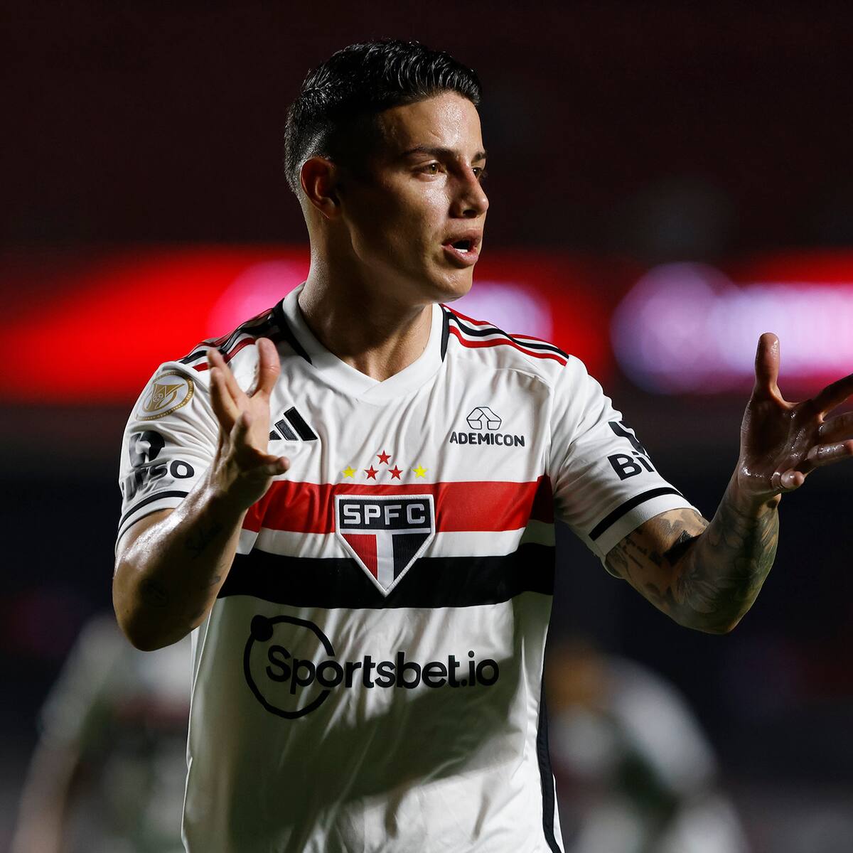 James Rodríguez: “Feliz por hacer mi primer gol aquí, pero triste porque el equipo perdió”