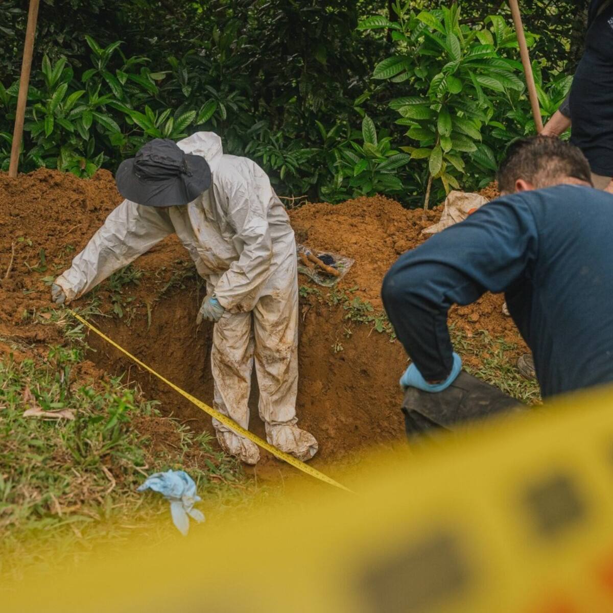 La JEP exhumó dos cuerpos de desaparecidos hace 30 años en Apartadó, Antioquia