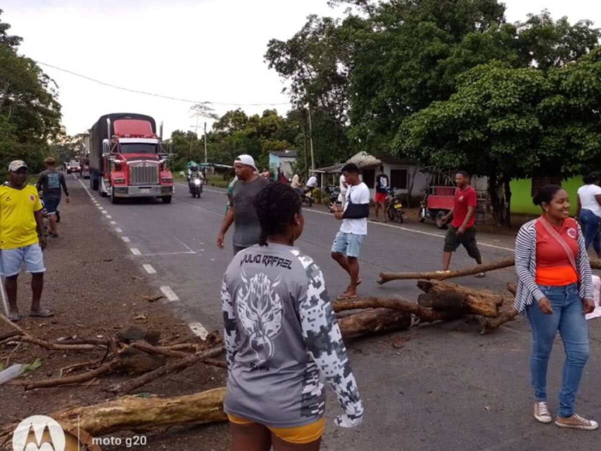 Por tercer día consecutivo bloquearon vía San Onofre – Cartagena