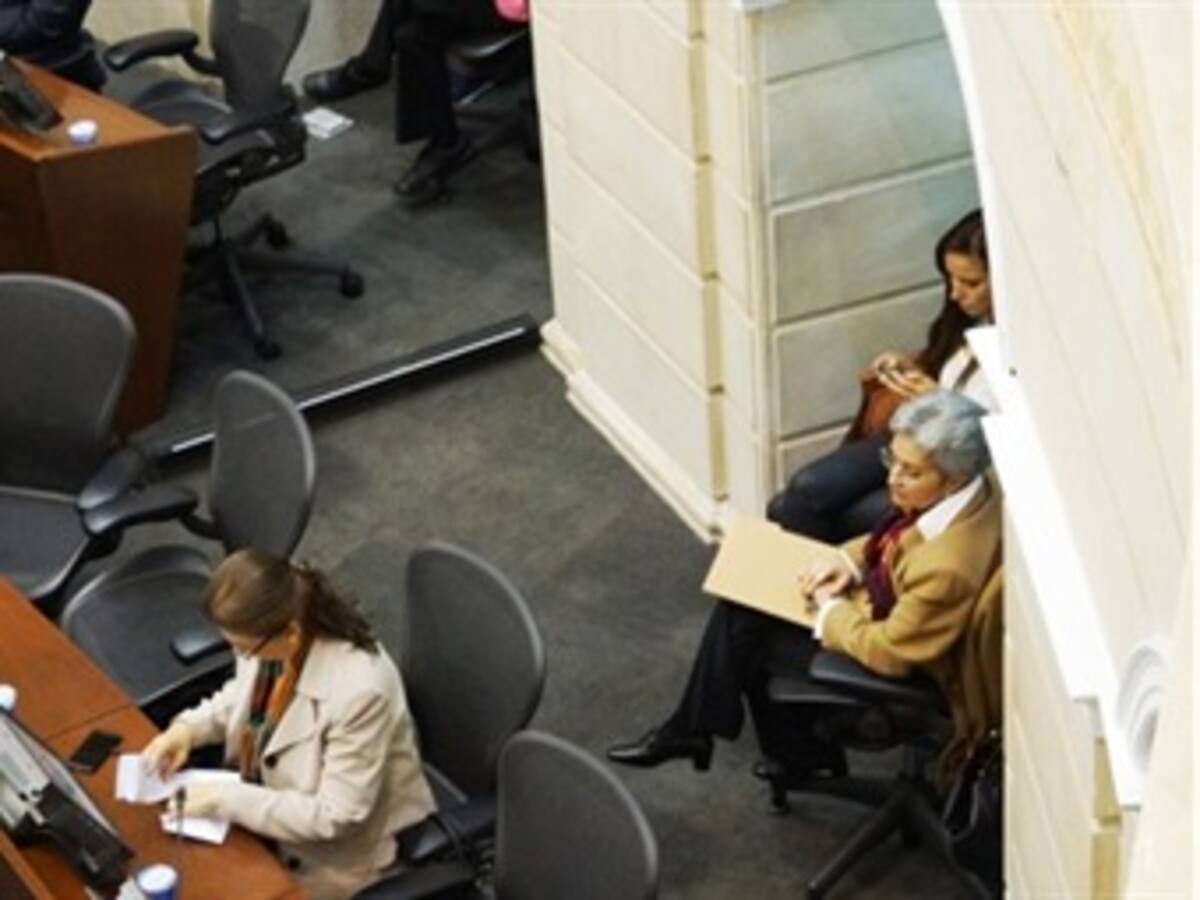 Procuradora Hoyos vuelve al Senado a hacer seguimiento al debate de matrimonio gay