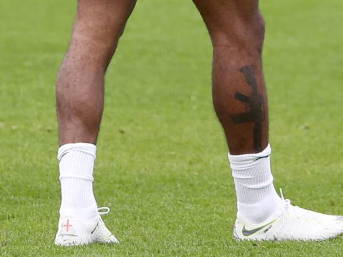 El polémico tatuaje que podría dejar por fuera del mundial a un crack
