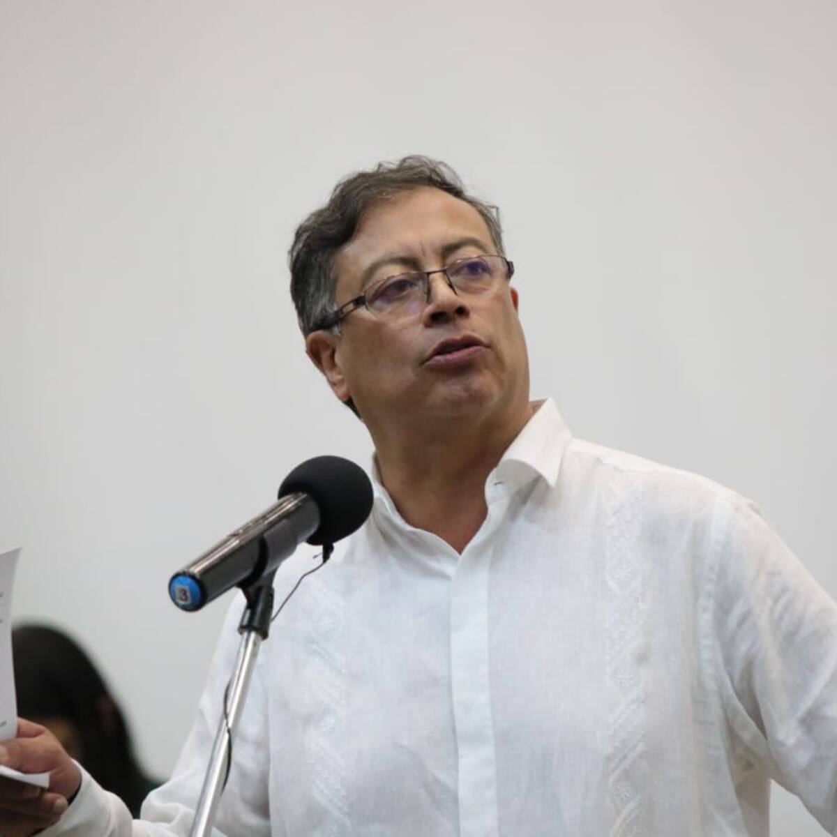 Petro se abre a la posibilidad de que Mancuso sea gestor de paz: “hablemos”