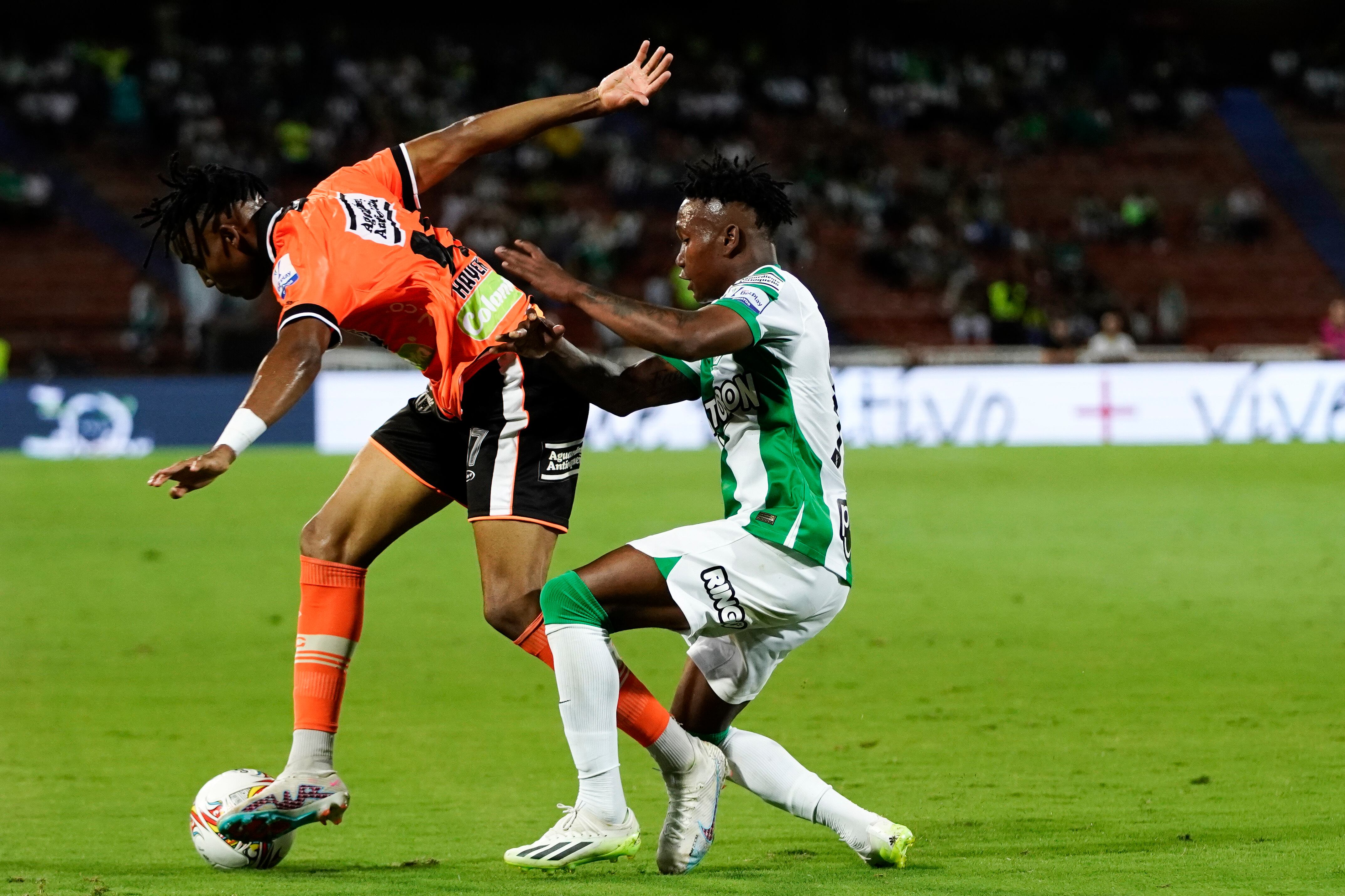 Envigado recibe a Nacional en la fecha 14 / Colprensa