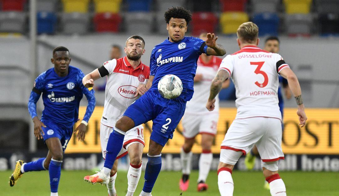 Partido entre el Fortuna Duesseldorf y el FC Schalke 04 por la fecha 28 de la Bundesliga.