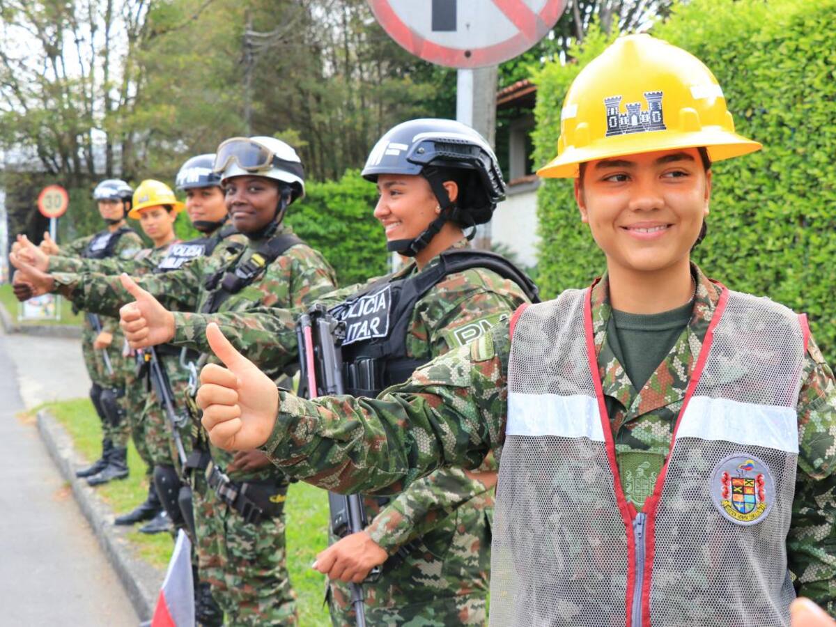 2000 Hombres y mujeres del Ejército garantizan seguridad en el eje cafetero