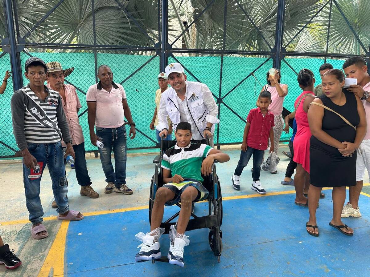 Desplazados en Arenal del sur recibieron ayudas humanitarias de la gobernación