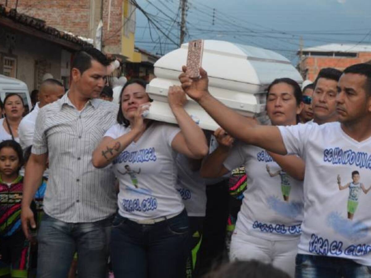 El Cerrito marchó con el cuerpo de niño asesinado