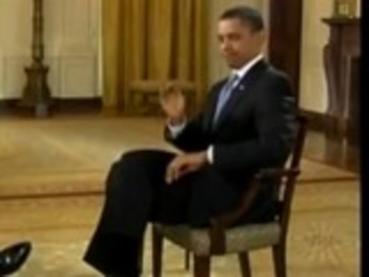 Obama 'asesina' en directo a una mosca en plena entrevista por TV