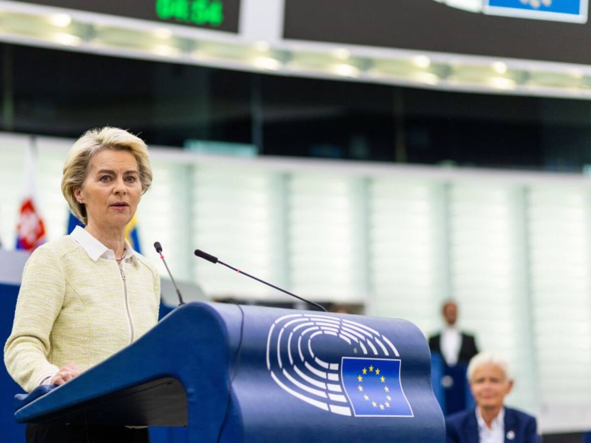 La Unión Europea propone un embargo progresivo del petróleo ruso