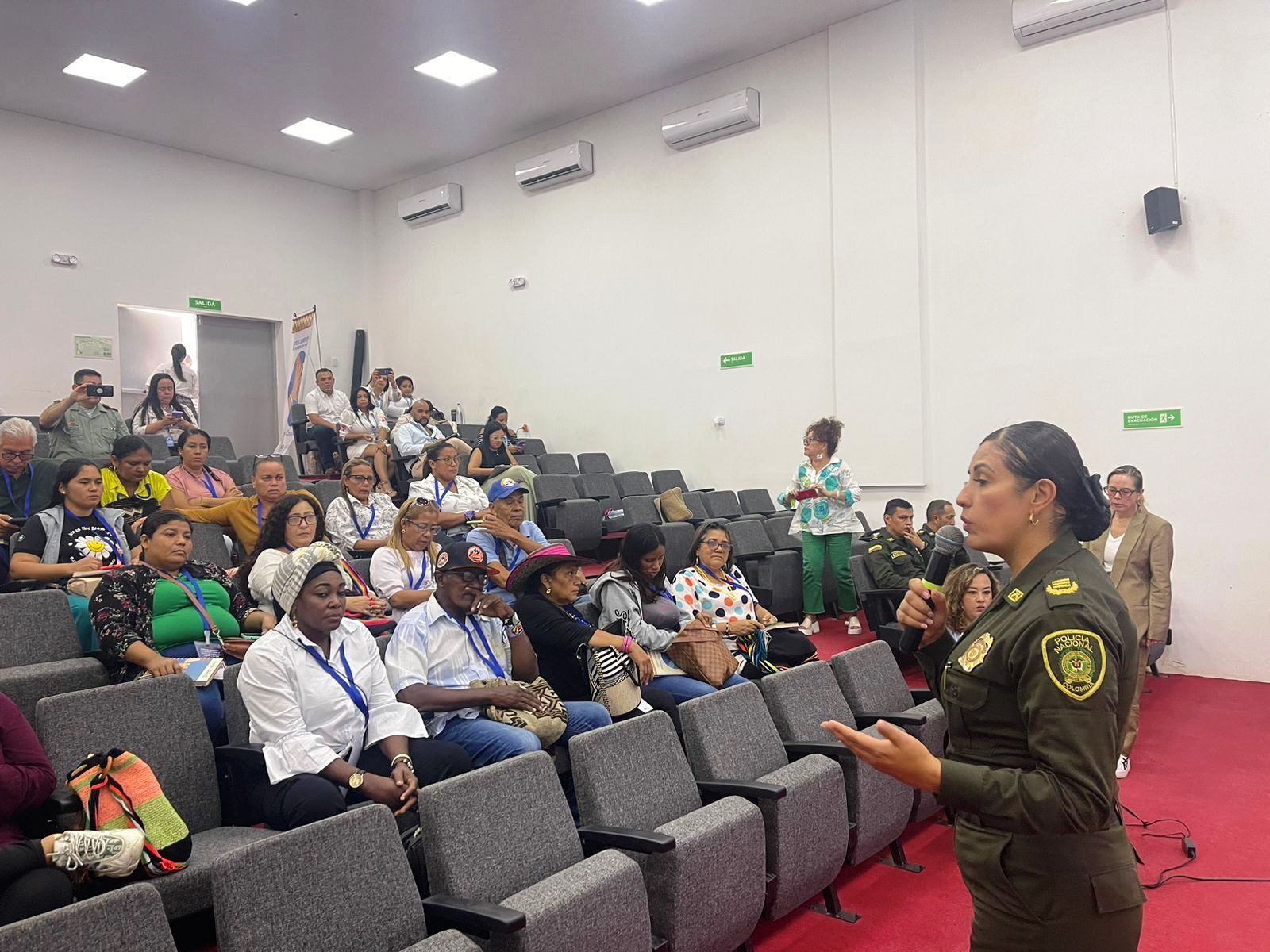 “Hablemos de Policía” en Marialabaja: Jornada de Diálogo y Participación Comunitaria