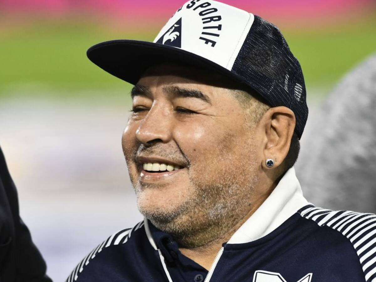 Roberto Sensini: “Diego generaba un movimiento que ningún otro ha generado”