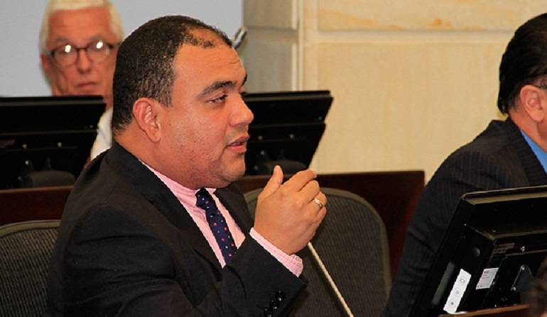 Antonio José Correa, senador