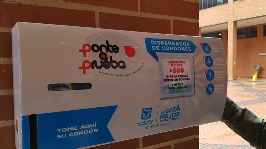 Dispensadores de condones distritales. Foto: Secretaría de Salud de Bogotá