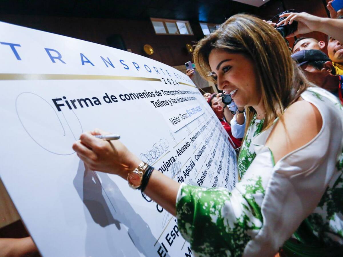 Firman convenios para garantizar PAE y transporte escolar en el Tolima