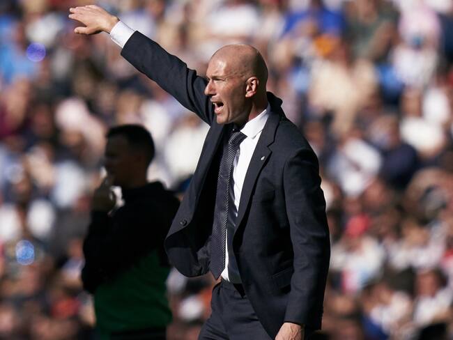 Zidane debuta con victoria en su regreso