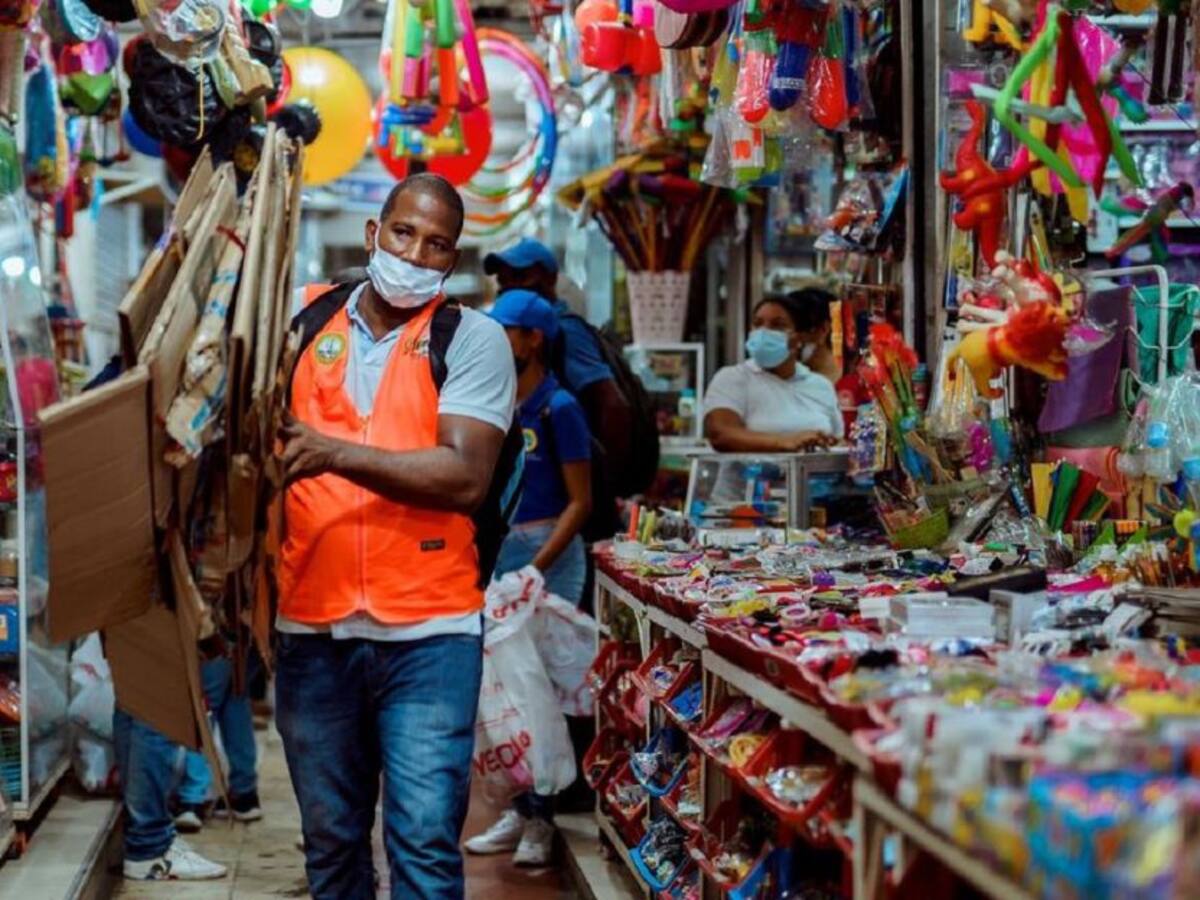 76 kilos de residuos sólidos recogidos en la ‘Recyclatón’ en Bazurto