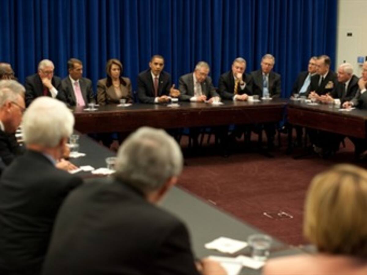 Obama encabeza 'cumbre' para tratar de rescatar la reforma sanitaria