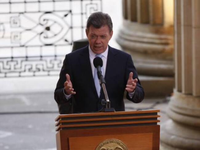 Este mes deberán tramitarse peticiones de sindicalistas: Santos