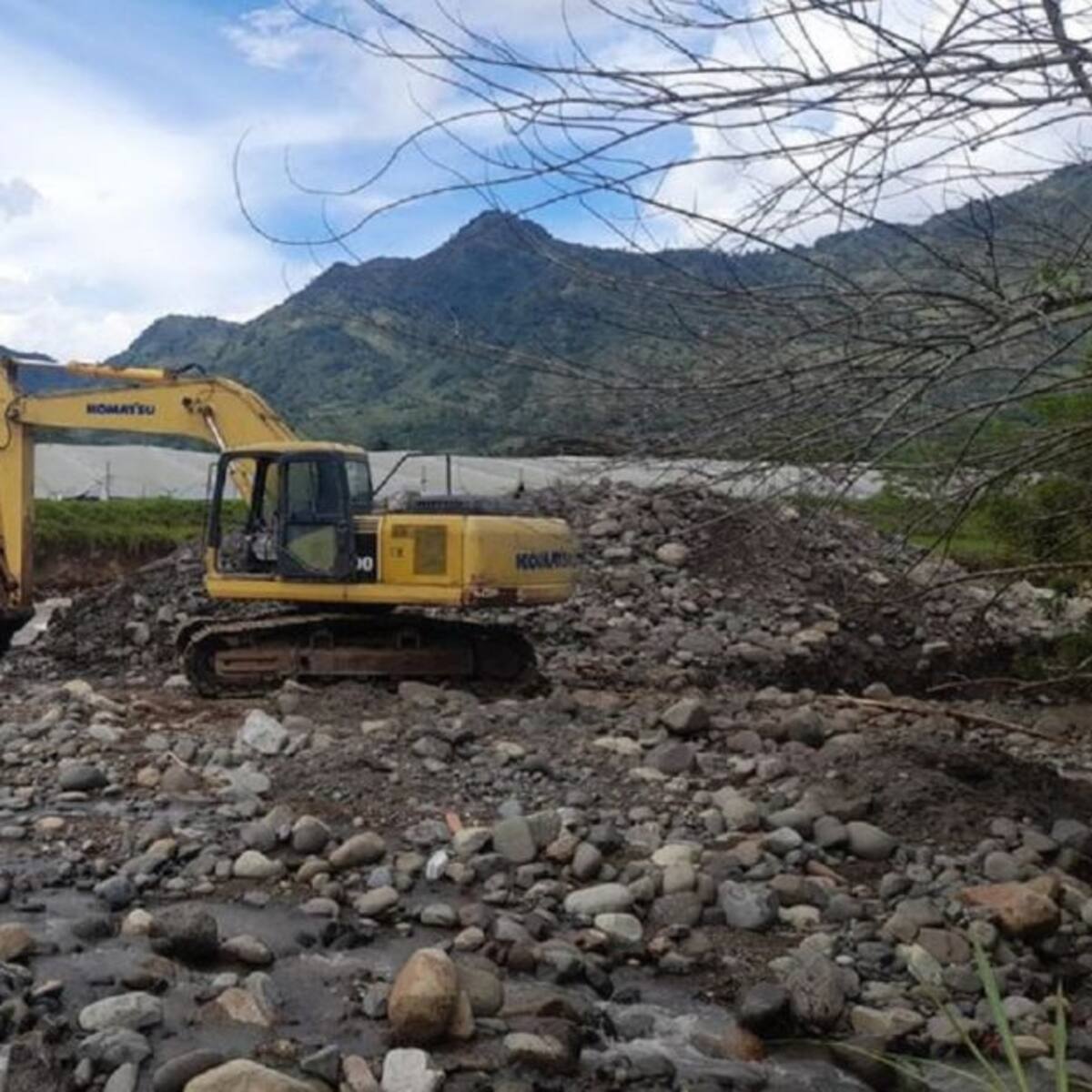 Polémica por proceso de dragado en el río Supía