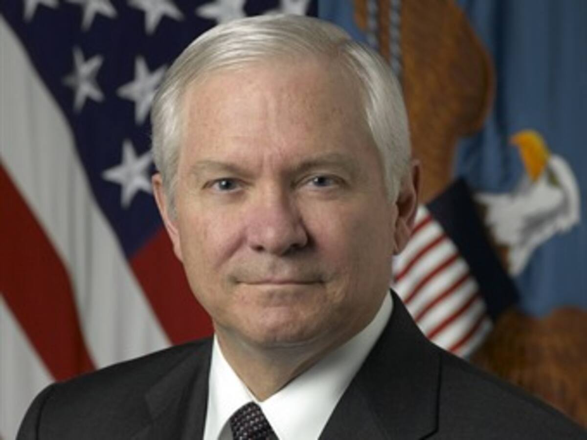 Robert Gates se pierde la investidura y gobernará EEUU en caso de un atentado contra Obama