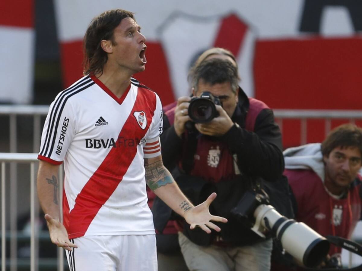 Fernando Cavenaghi se despide del fútbol