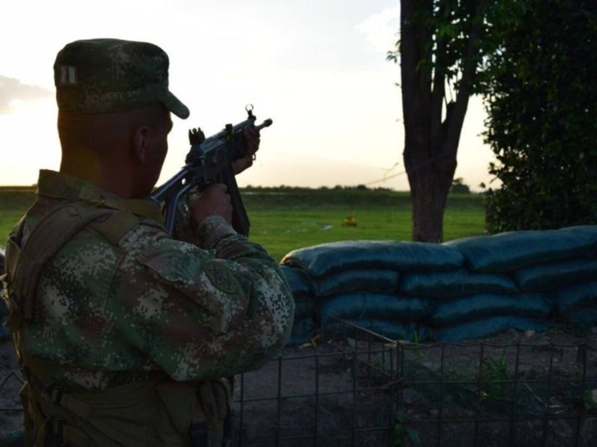 Un soldado muerto y ocho heridos dejan combates en Montecristo, Bolívar