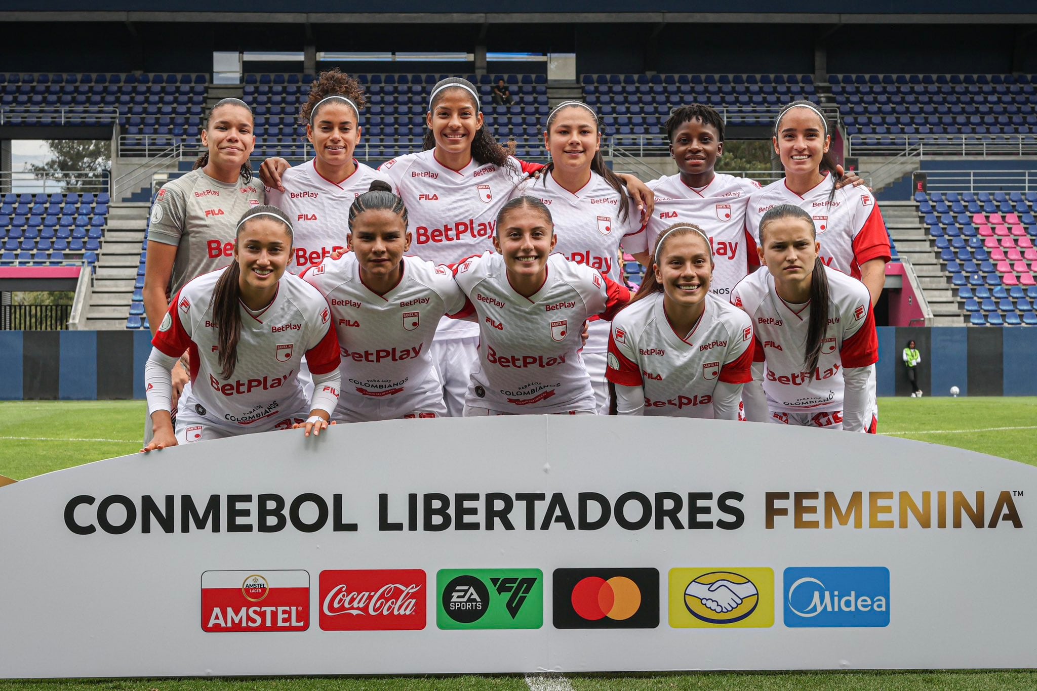 Independiente Santa Fe consigue una milagrosa clasifiación a semifinales de la Libertadores Femenina / @LeonasSantaFe