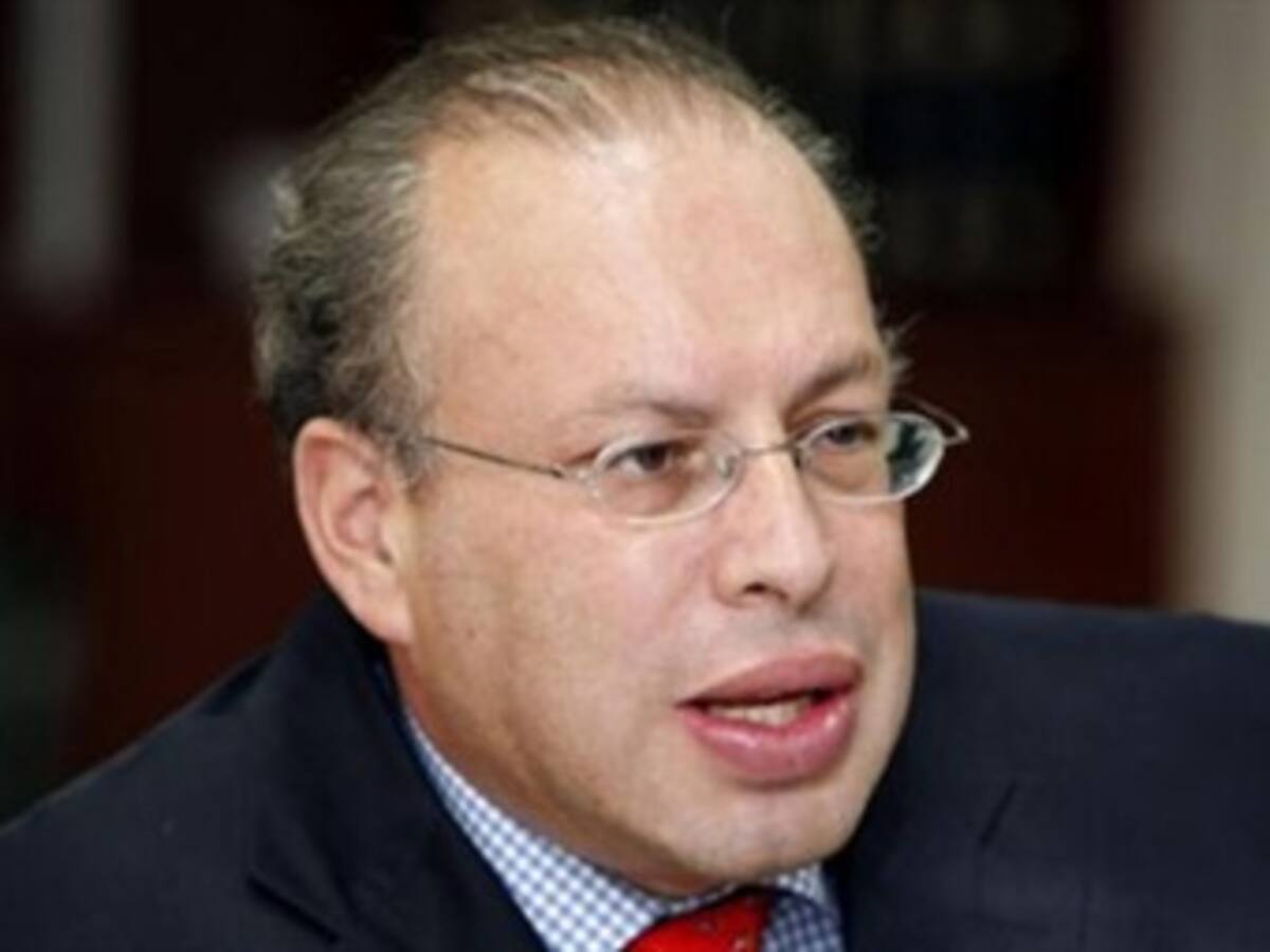 Registrador: 'en el Congreso se incumplieron normas constitucionales en trámite del referendo'