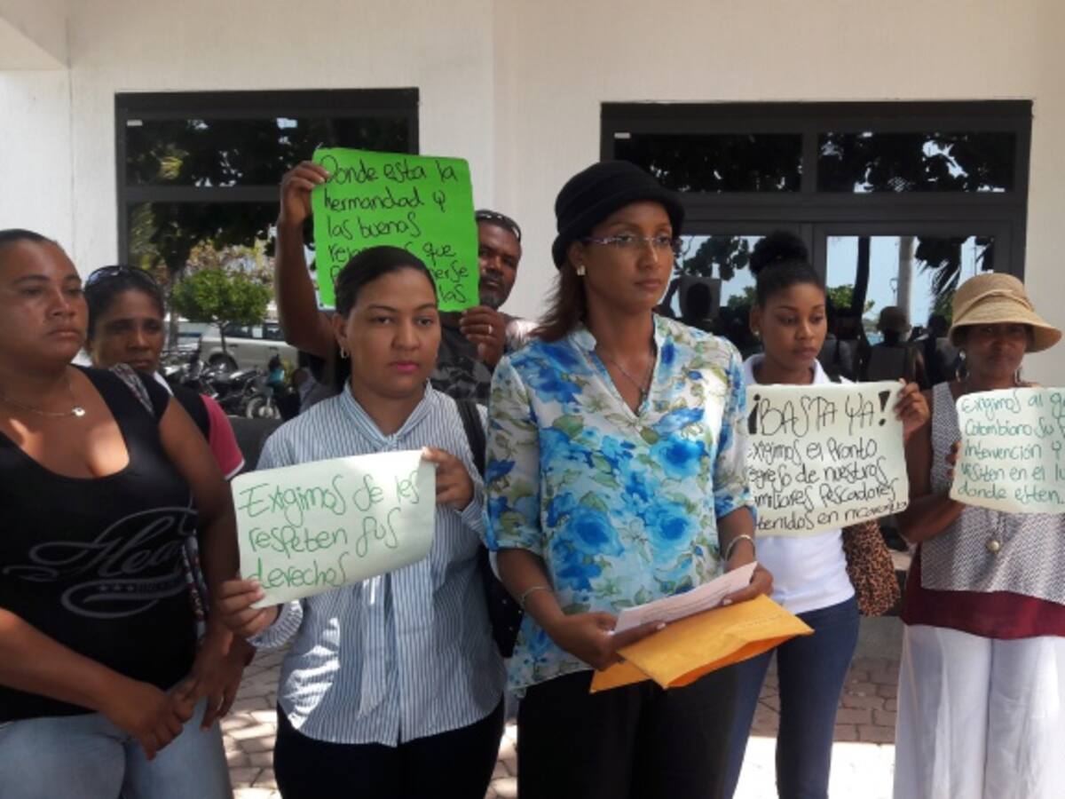 Familiares de pescadores retenidos por Nicaragua exigen asesoría para su repatriación