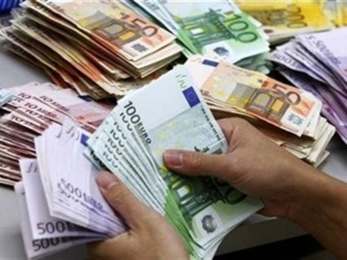 Eurozona desbloquea la ayuda a Grecia por valor de 34.400 millones euros