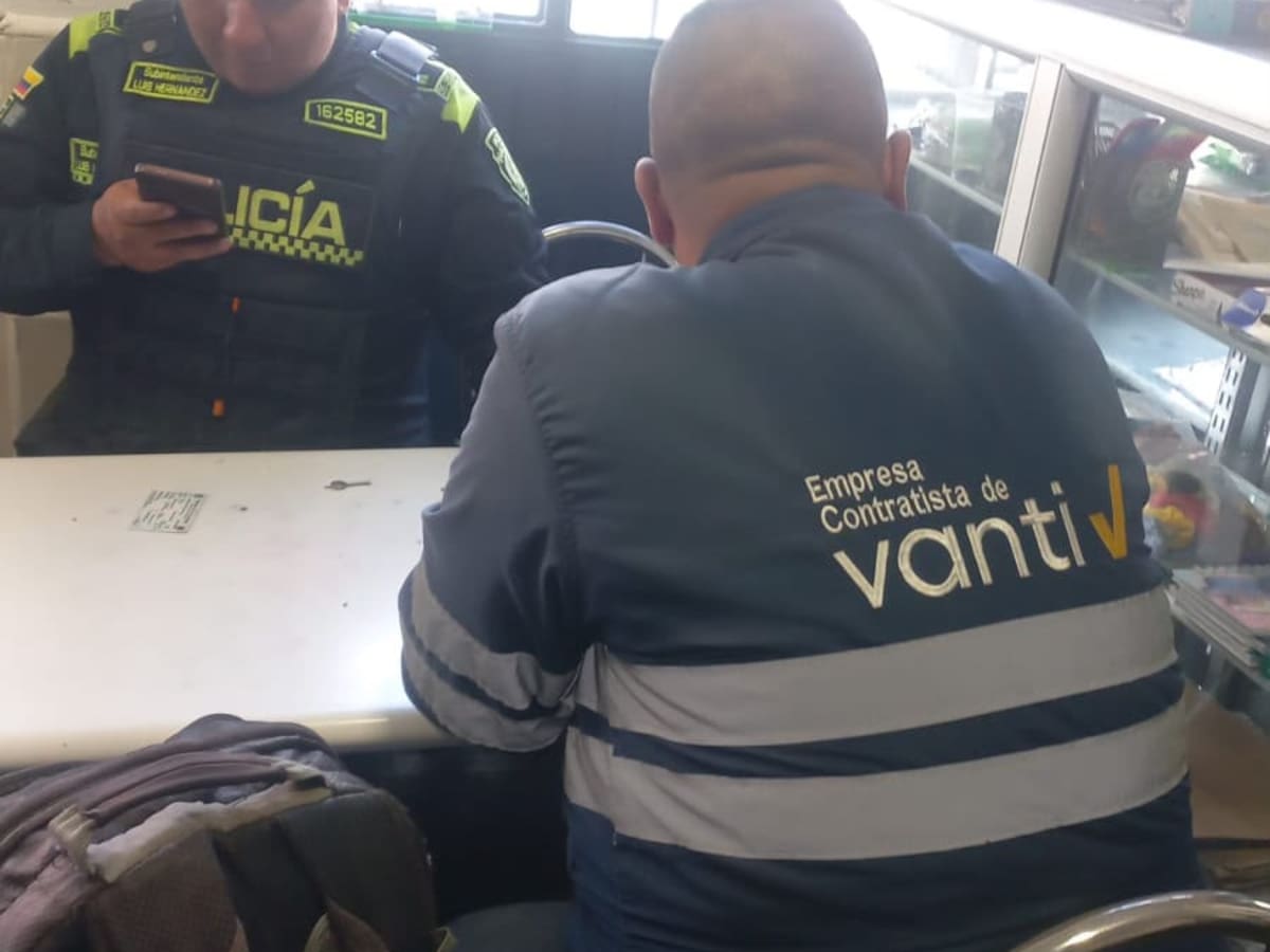 Capturaron a un hombre que se hacia pasar como trabajador de Vanti para extorsionar comerciantes