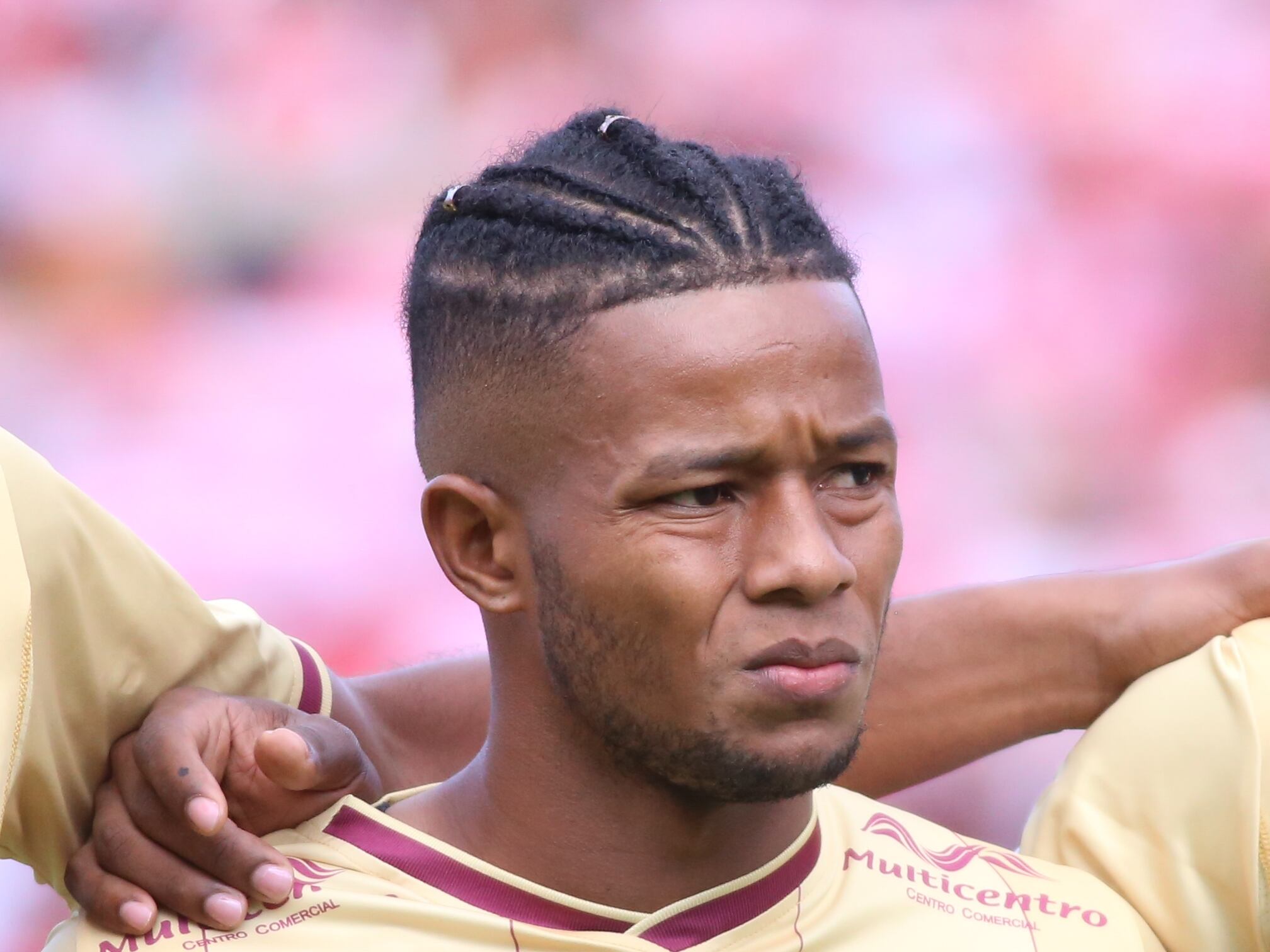 ¿América podría perder puntos con Chicó e Inter por alinear a Yhormar Hurtado? Iván Vélez respondió. (Photo by Daniel Garzon Herazo/NurPhoto via Getty Images)