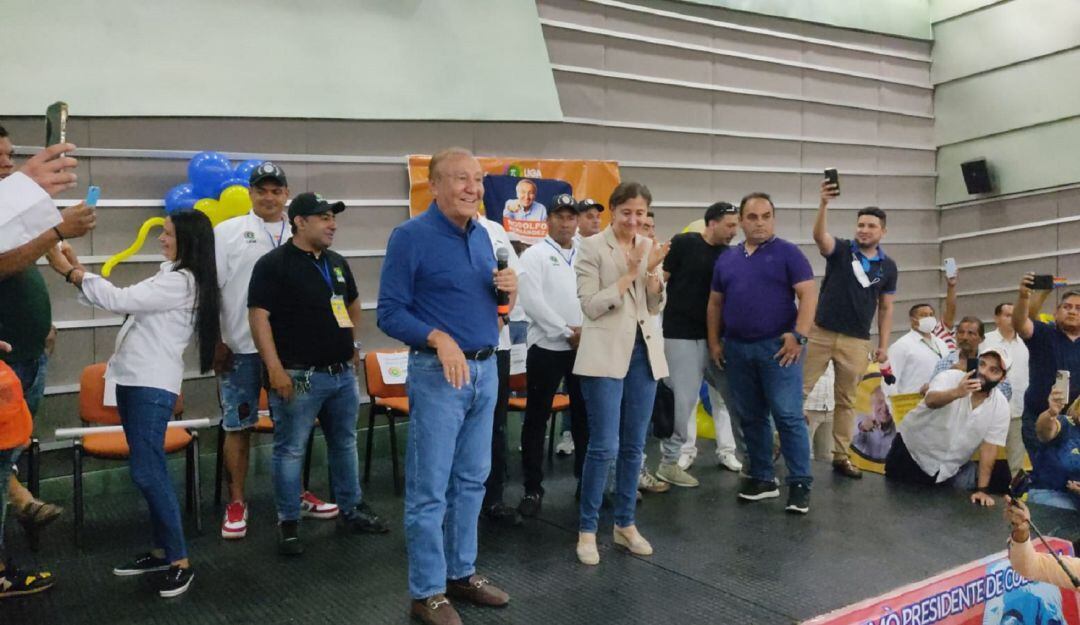 Rodolfo Hernández e Ingrid Betancourt 