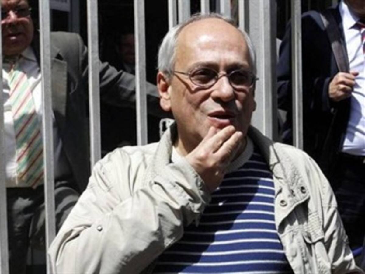 Zuluaga desautoriza a José Obdulio Gaviria para hacer propuestas de paz