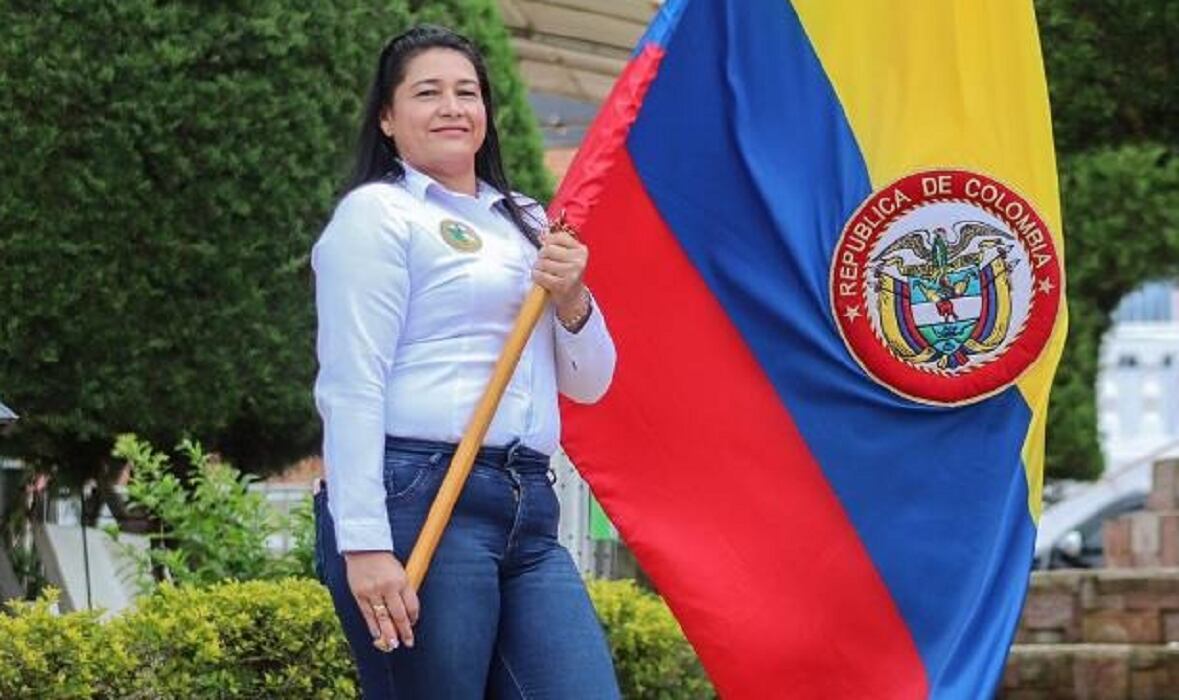 Se cae la alcaldesa de Betulia