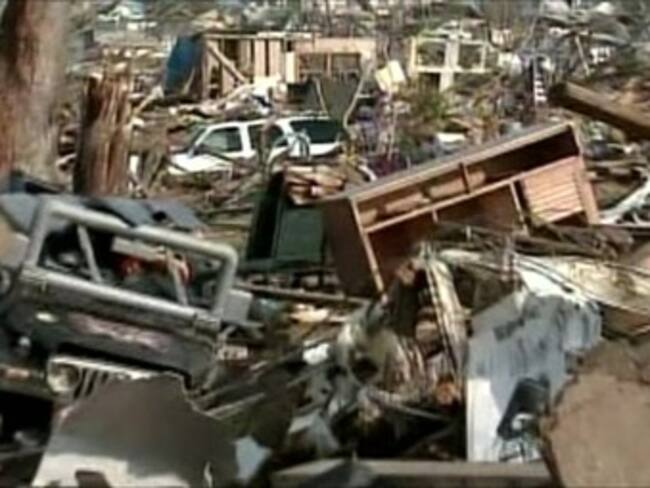 El mundo ha visto la tragedia y está con los damnificados: Obama desde Joplin