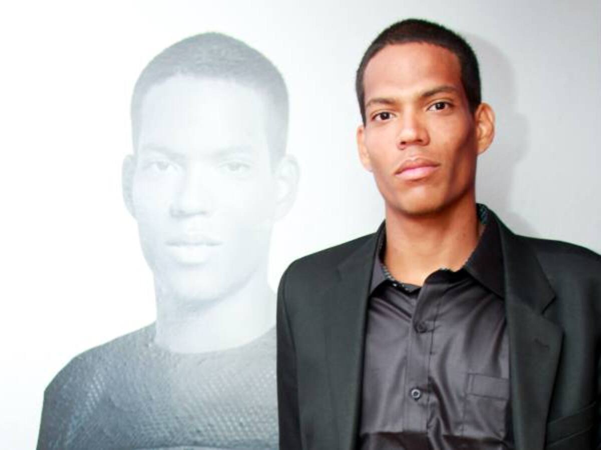 Especiales Caracol con Dixon Hooker