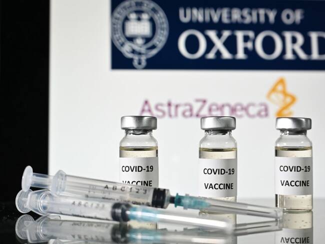 Vacuna de Oxford y AstraZeneca deberá pasar por estudios adicionales